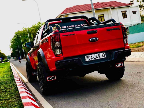 ford-raptor-2021-do