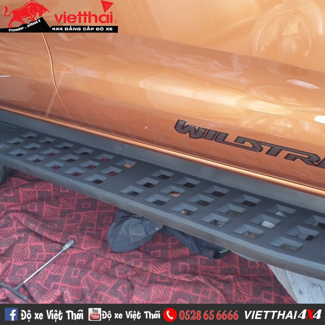 Bệ bước Cantech cho Ranger Raptor và Ranger Wildtrak