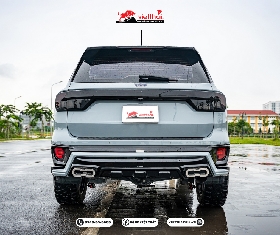 tai-sao-bodykit-victor-v2-dang-lam-mua-lam-gio-cho-ford-everest