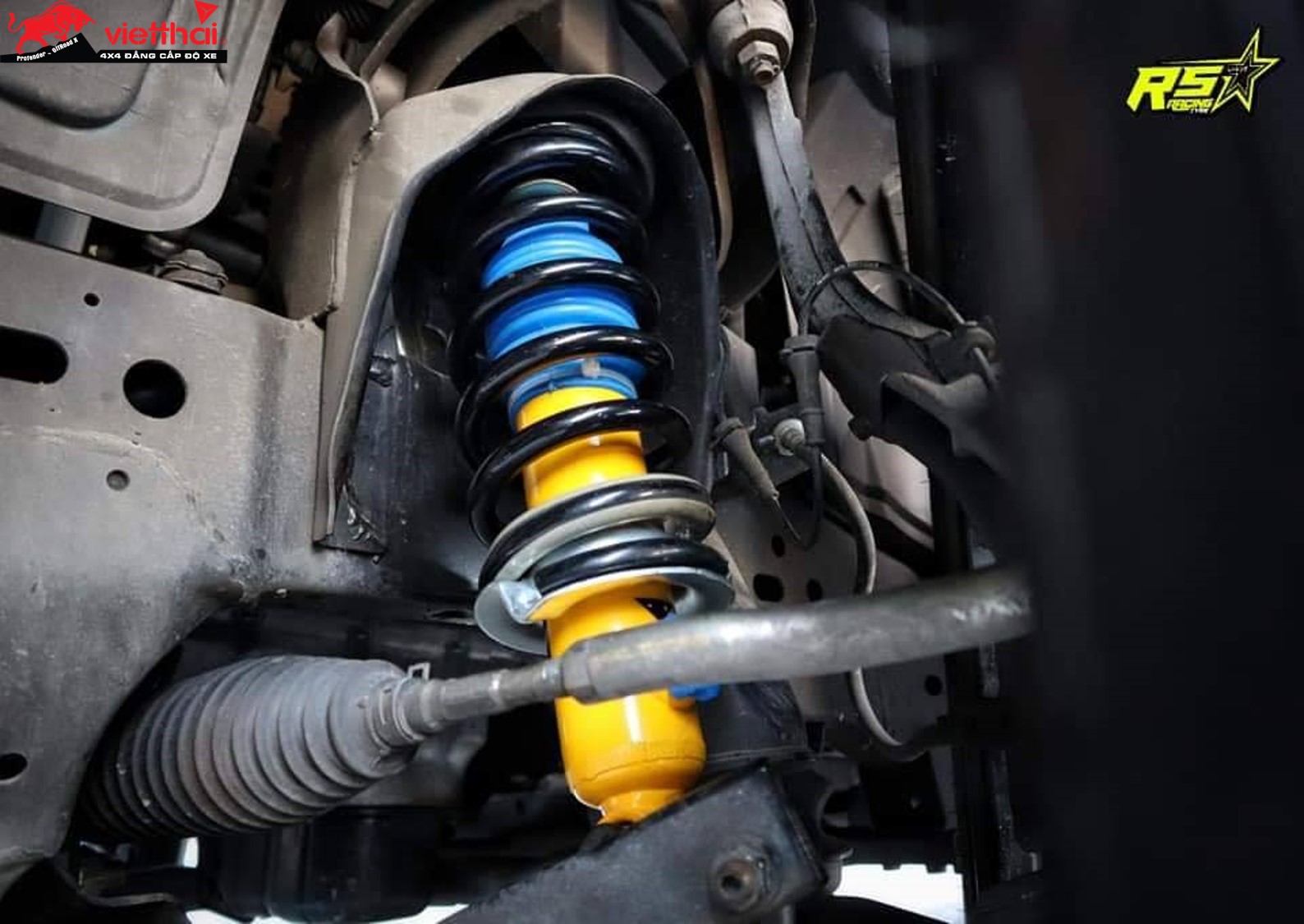 Phuộc Profender PAG chỉnh 4 chế độ dành riêng cho Mitsubishi Pajero đời 2008 +